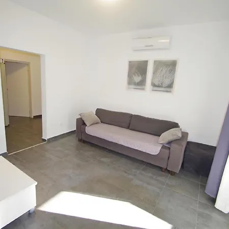 Apartment Am